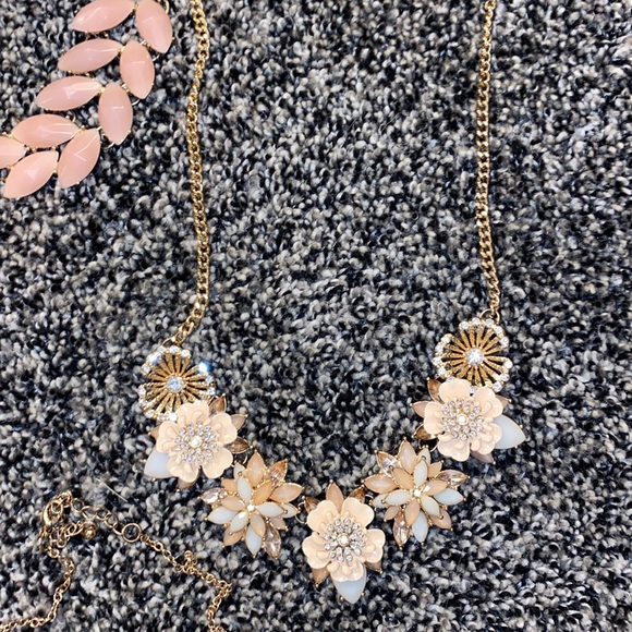 fancy gold necklaces - Picture 3 of 6